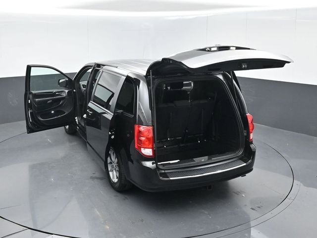 Used 2020 Dodge Grand Caravan SE FWD image 56