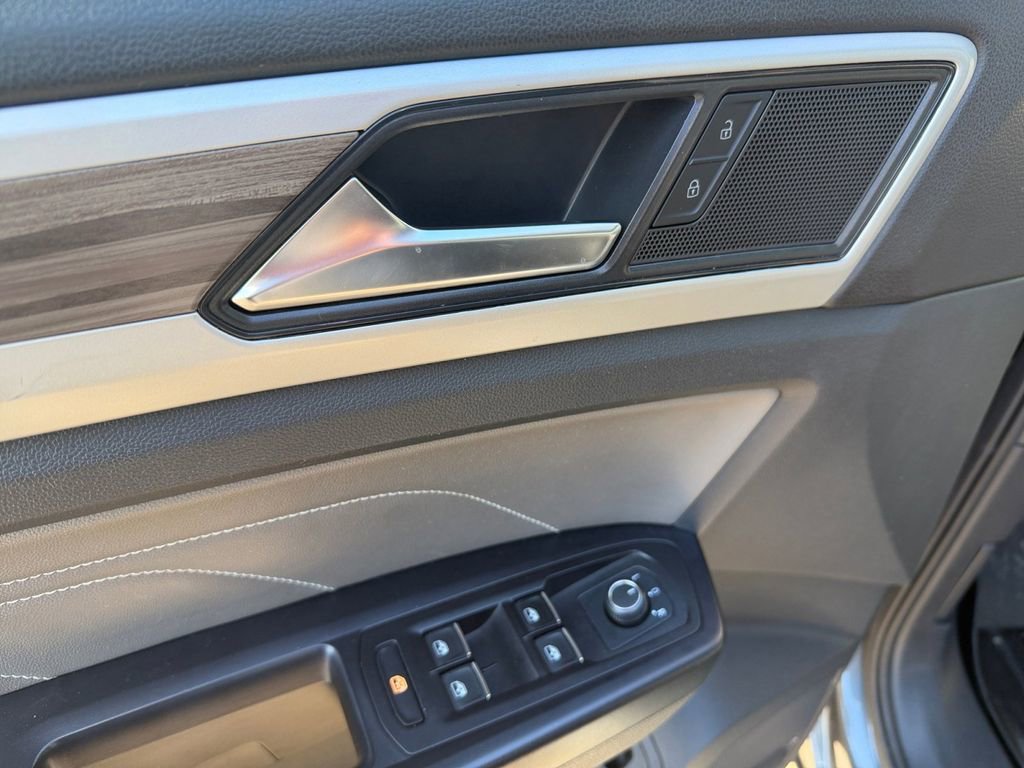 Used 2021 Volkswagen Atlas SEL image 27