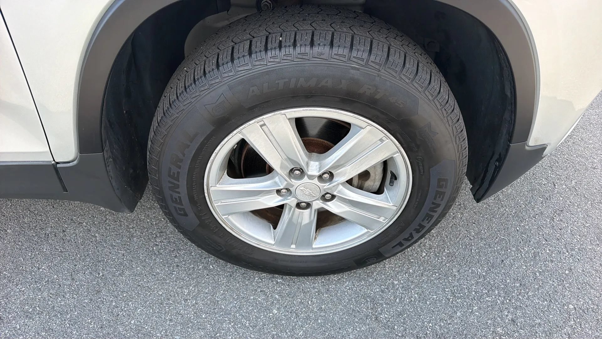 Used 2018 Chevrolet Trax LT w/ LT Convenience Package AWD/4WD image 10