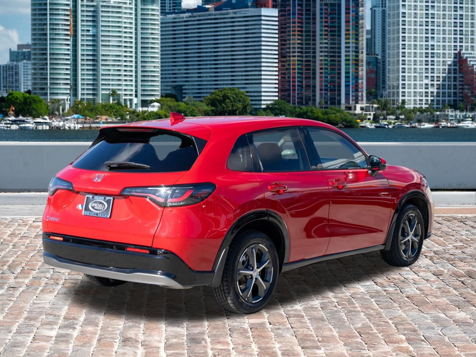 Certified 2024 Honda HR-V EX-L image 5