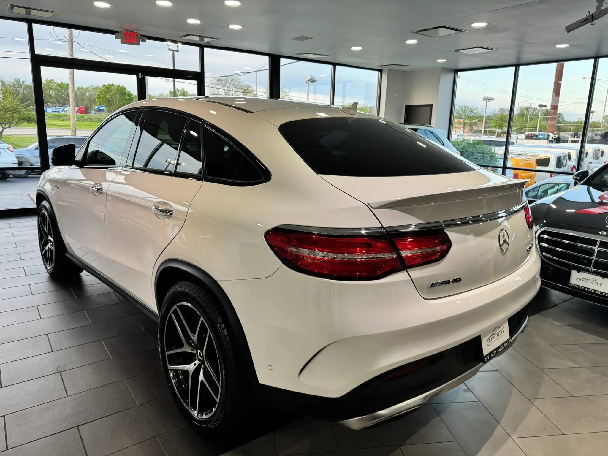 Used 2018 Mercedes-Benz GLE 43 AMG 4MATIC Coupe image 3
