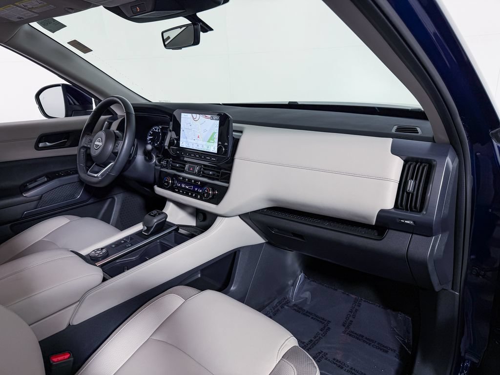 Certified 2024 Nissan Pathfinder SL AWD/4WD image 13
