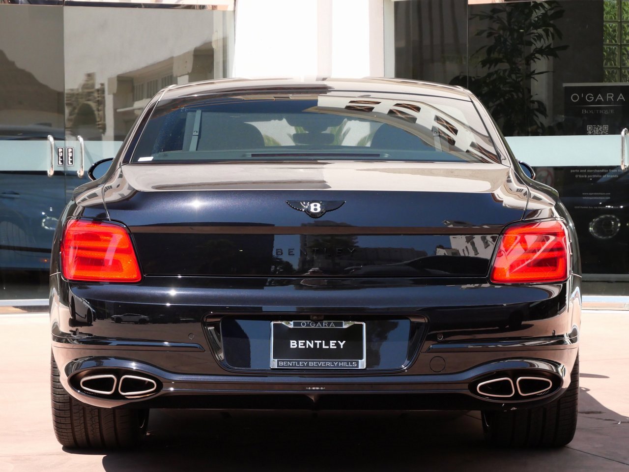 New 2025 Bentley Flying Spur Plug-In Hybrid image 8