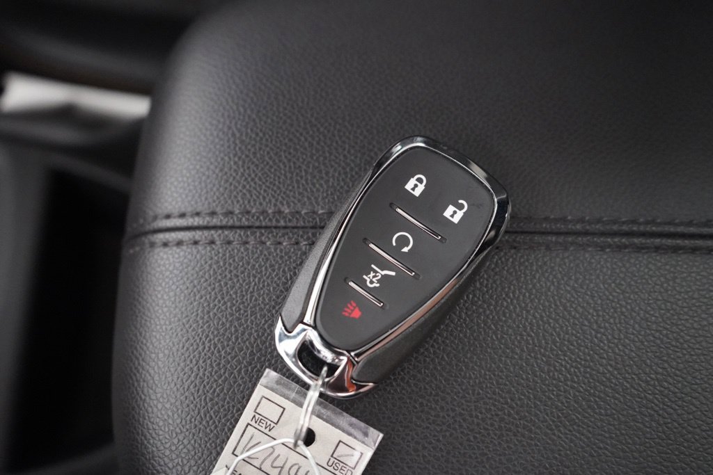 Used 2023 Chevrolet Equinox Premier FWD image 42