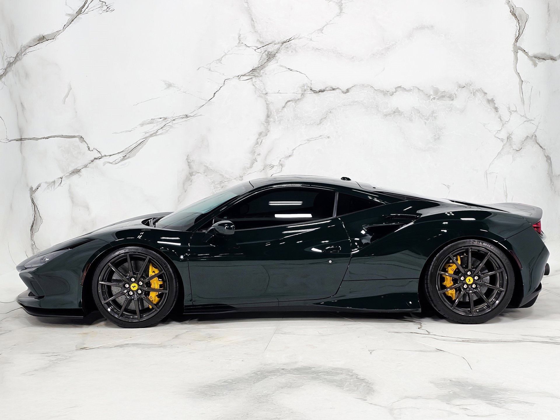 Used 2022 Ferrari F8 Tributo image 13