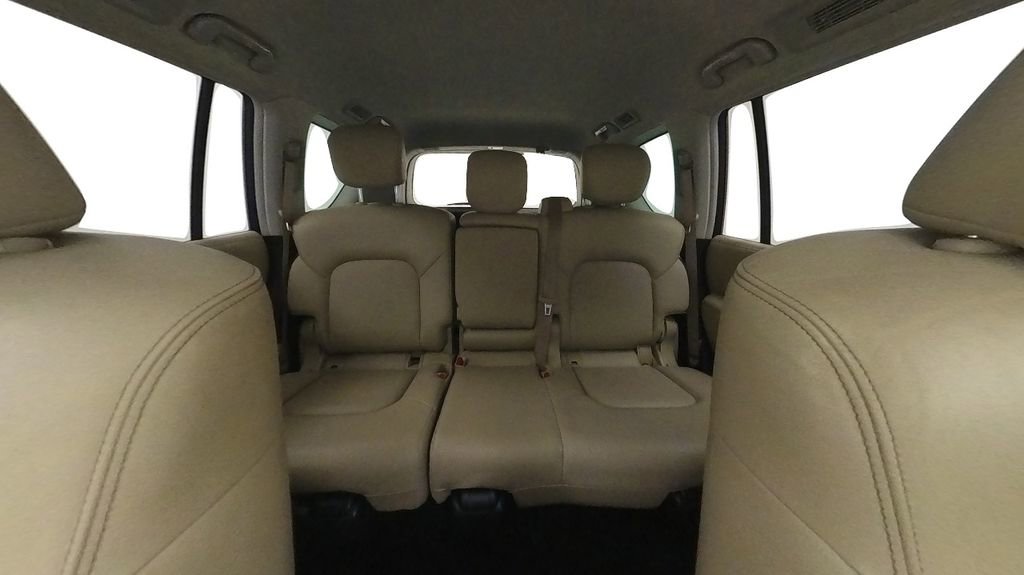 Used 2022 Nissan Armada SL image 38