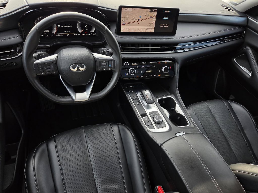 Used 2023 INFINITI QX60 Luxe w/ Vision Package FWD image 18