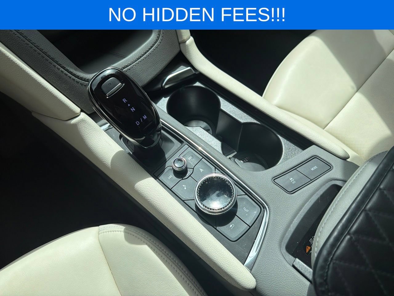 Used 2025 Cadillac XT6 Premium Luxury w/ LPO, Floor Liner Package FWD image 20