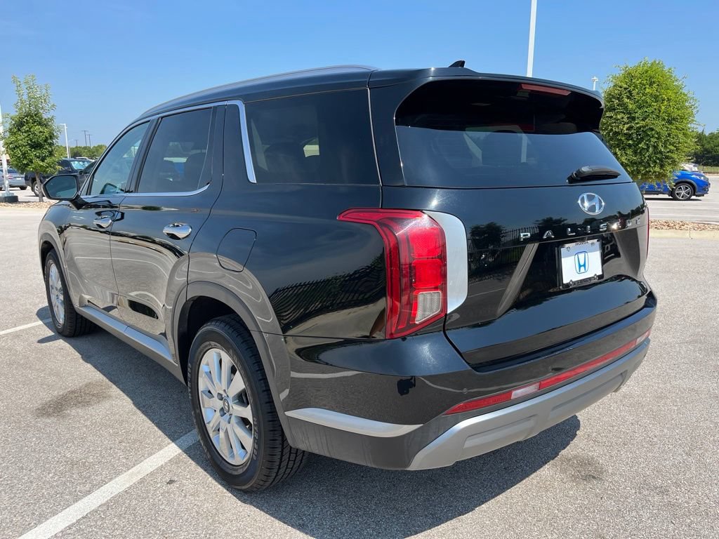 Used 2025 Hyundai Palisade SEL FWD image 6