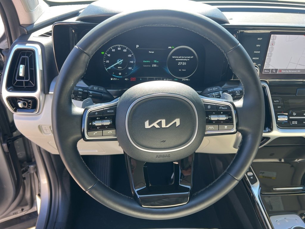 Certified 2024 Kia Sorento SX Prestige image 13