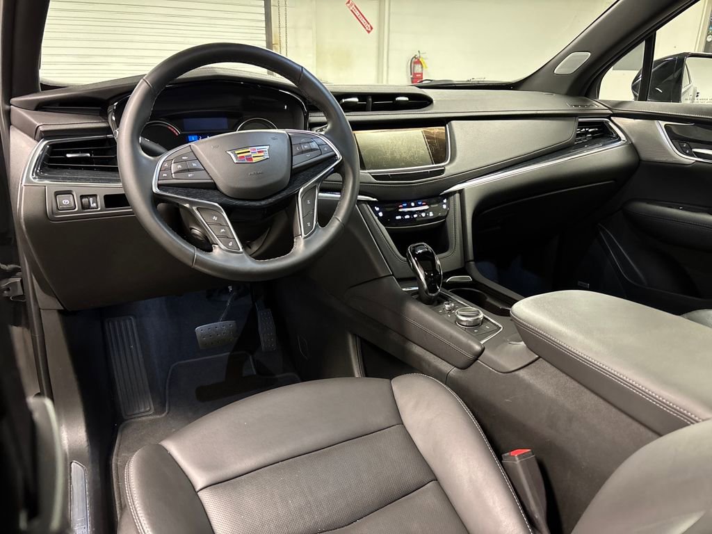 Certified 2025 Cadillac XT5 Premium Luxury image 23