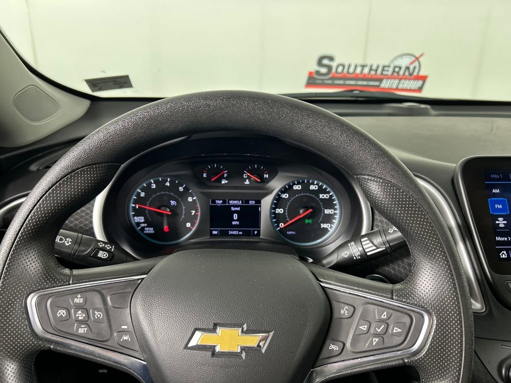Used 2025 Chevrolet Malibu LT image 13
