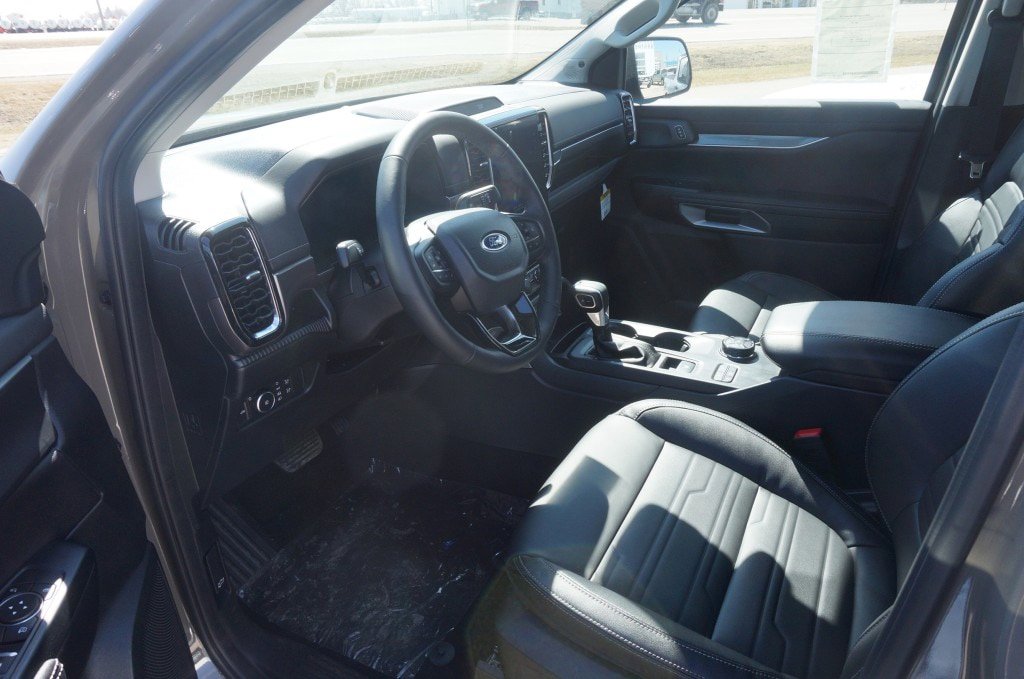 New 2025 Ford Ranger Lariat w/ Advanced Towing Package AWD/4WD image 5
