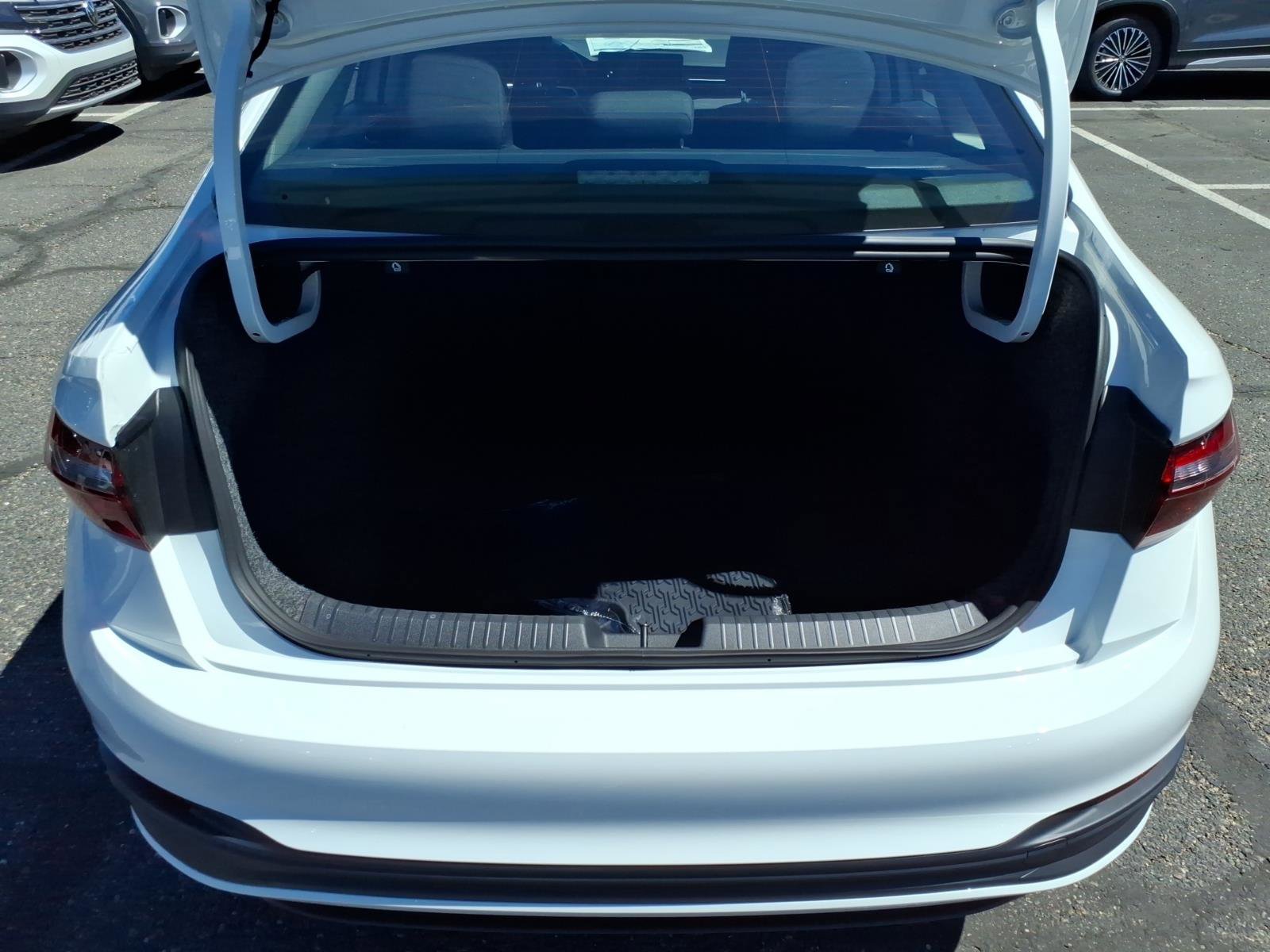 New 2026 Volkswagen Jetta S FWD image 8