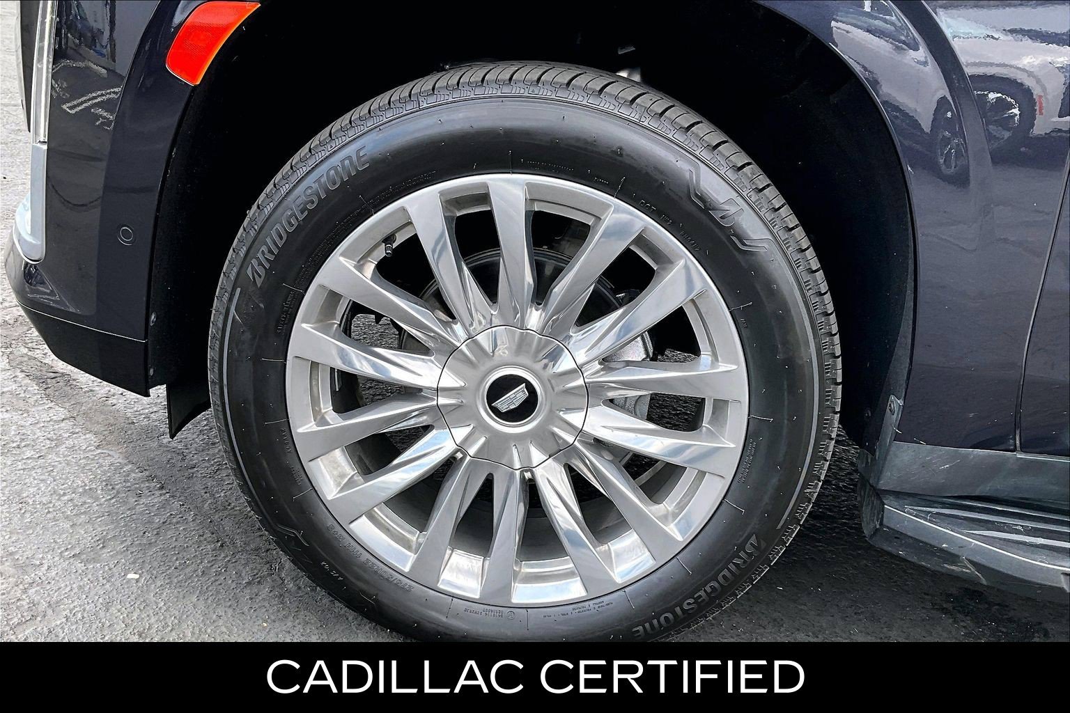Certified 2023 Cadillac Escalade Premium Luxury AWD/4WD image 12