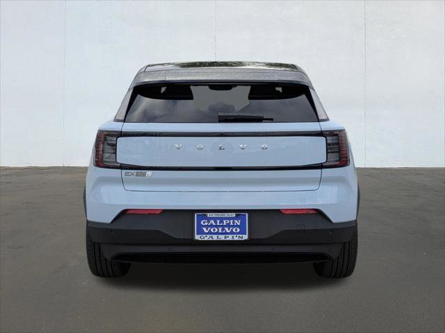 New 2026 Volvo EX30 Plus w/ Climate Package image 5