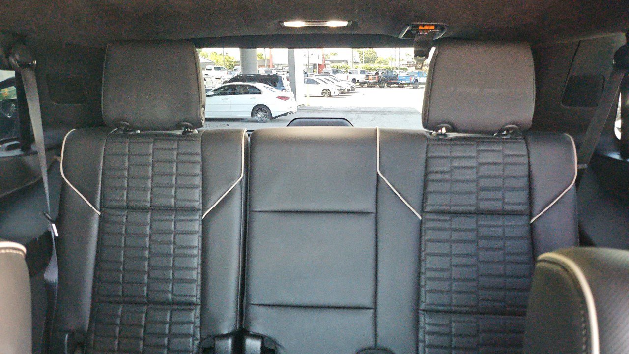 Used 2023 Cadillac Escalade Sport Platinum AWD/4WD image 15