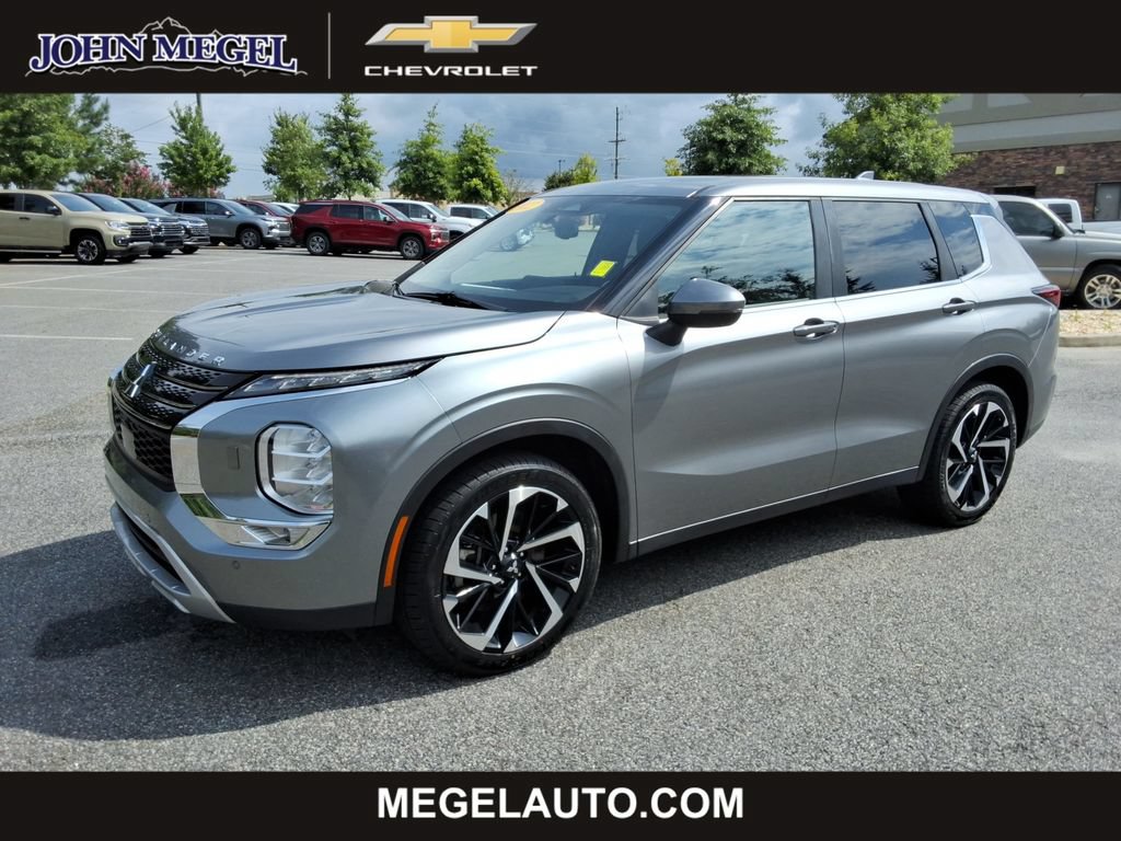 Used 2022 Mitsubishi Outlander SE