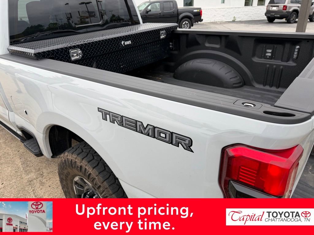 Used 2026 Ford F350 Lariat w/ Tremor Off-Road Package AWD/4WD image 5