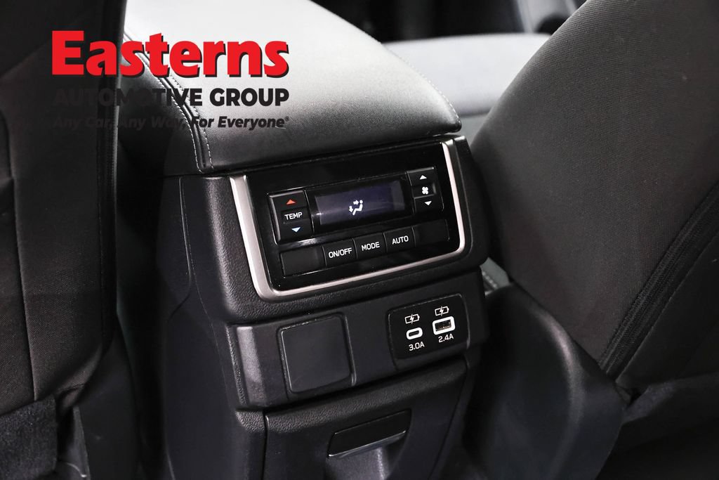 Used 2025 Subaru Ascent Premium AWD/4WD image 22