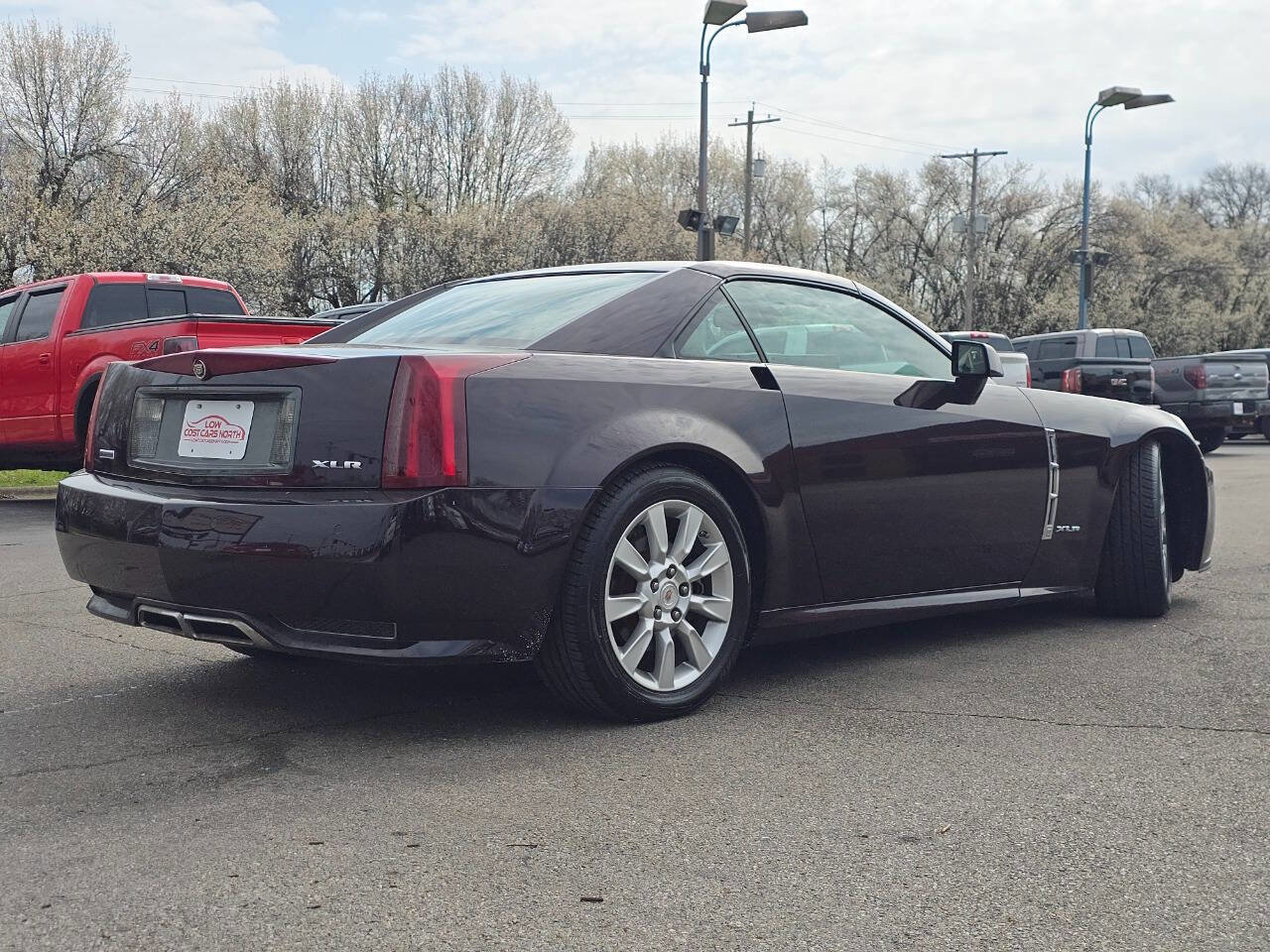 Used 2009 Cadillac XLR image 8