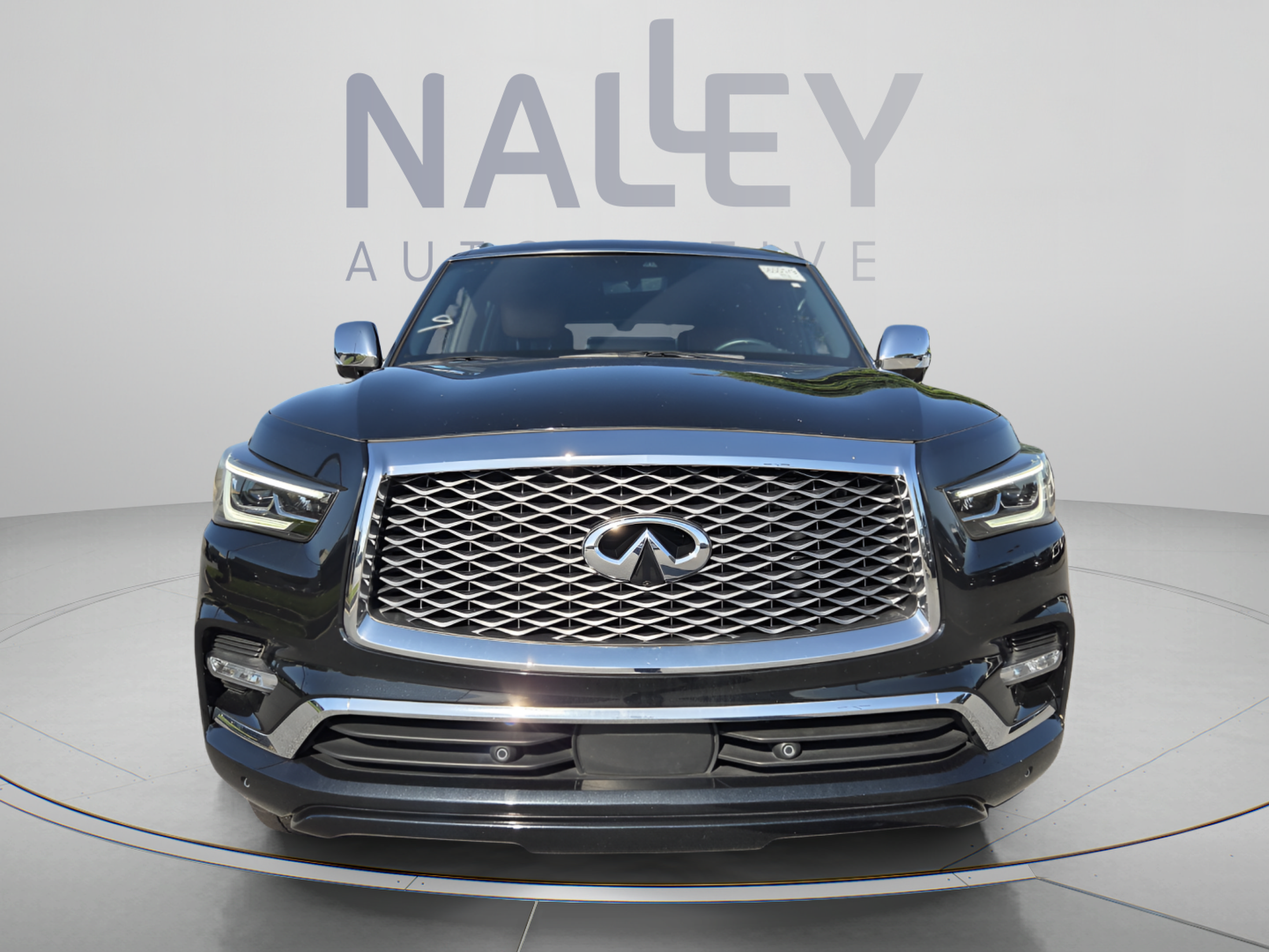 Used 2023 INFINITI QX80 Sensory w/ Cargo Package AWD/4WD image 8