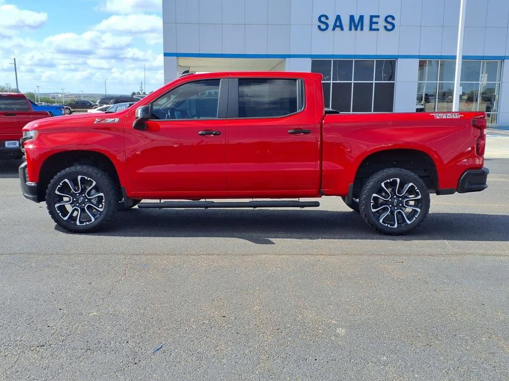 Used 2021 Chevrolet Silverado 1500 LT Trail Boss w/ Convenience Package II image 4