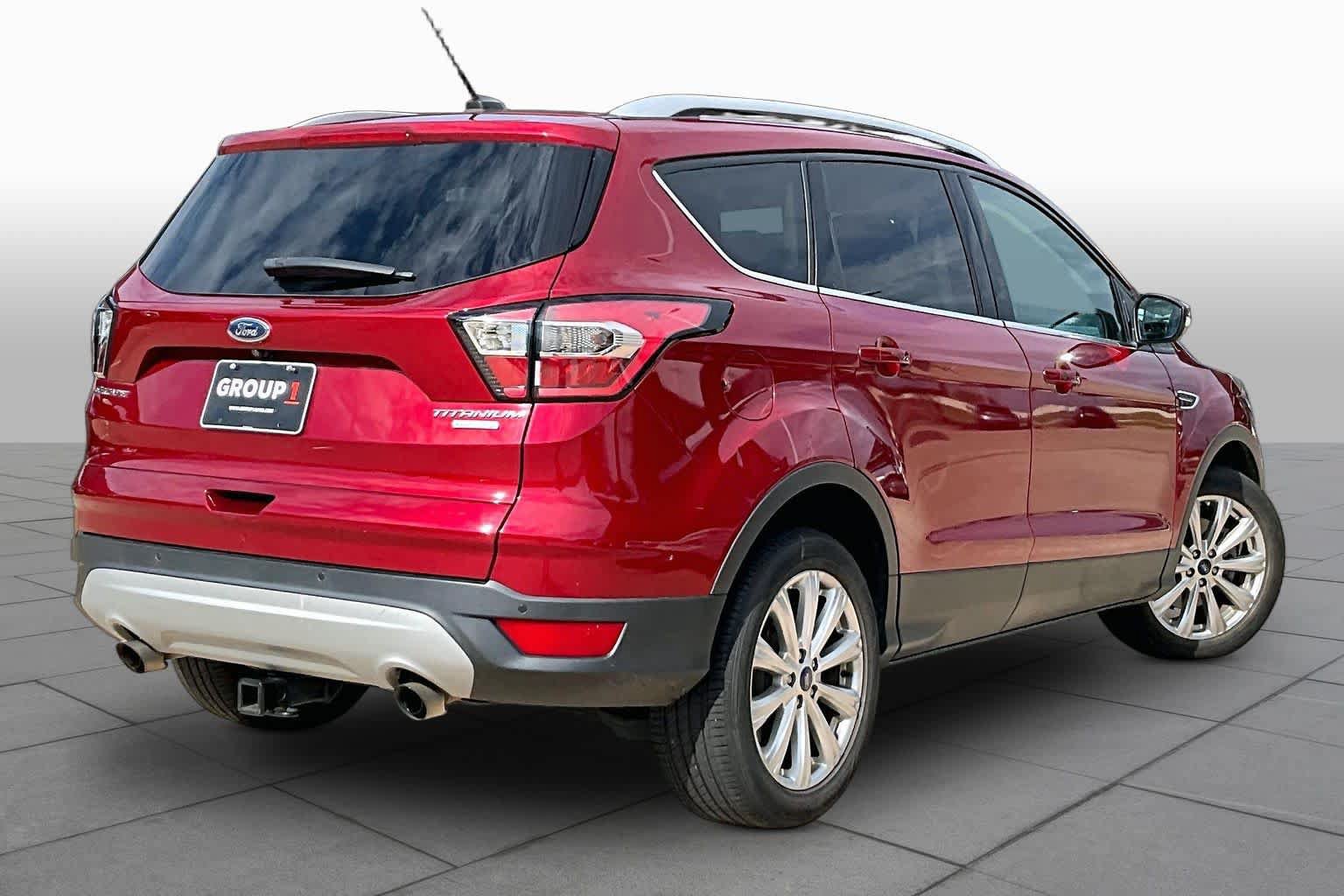 Used 2017 Ford Escape Titanium FWD image 12