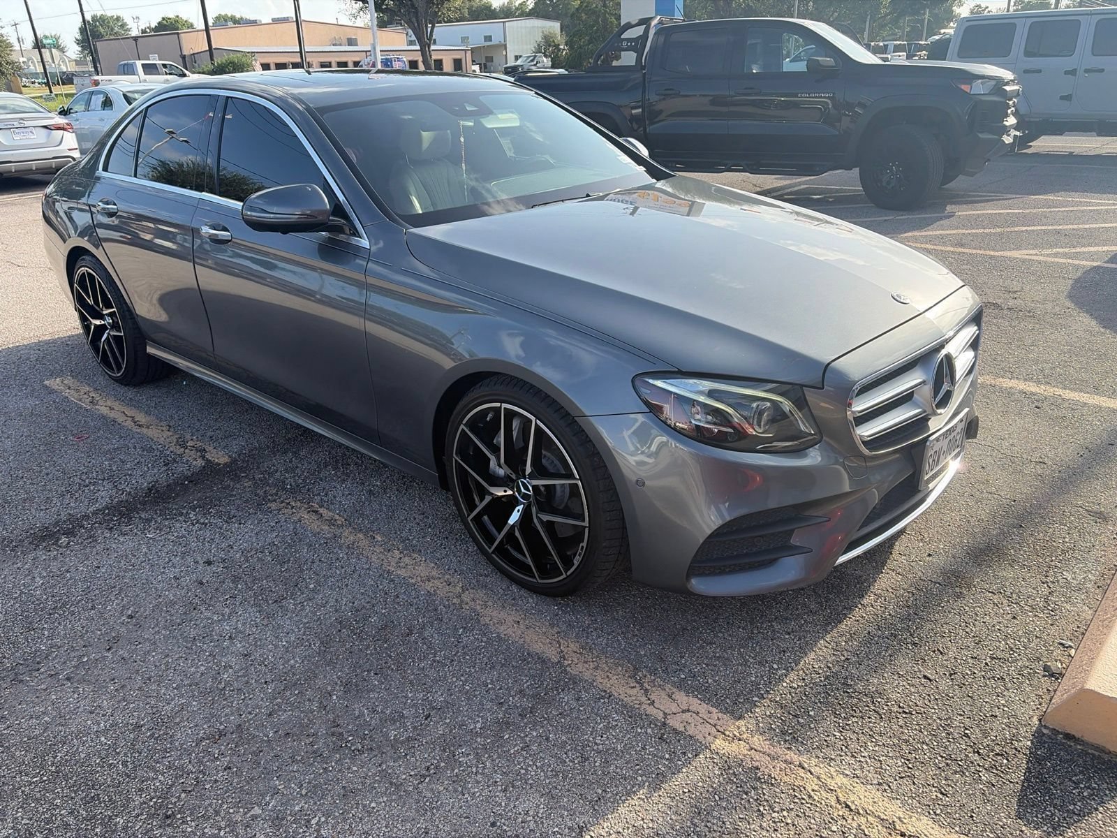 Used 2019 Mercedes-Benz E 300 video 1