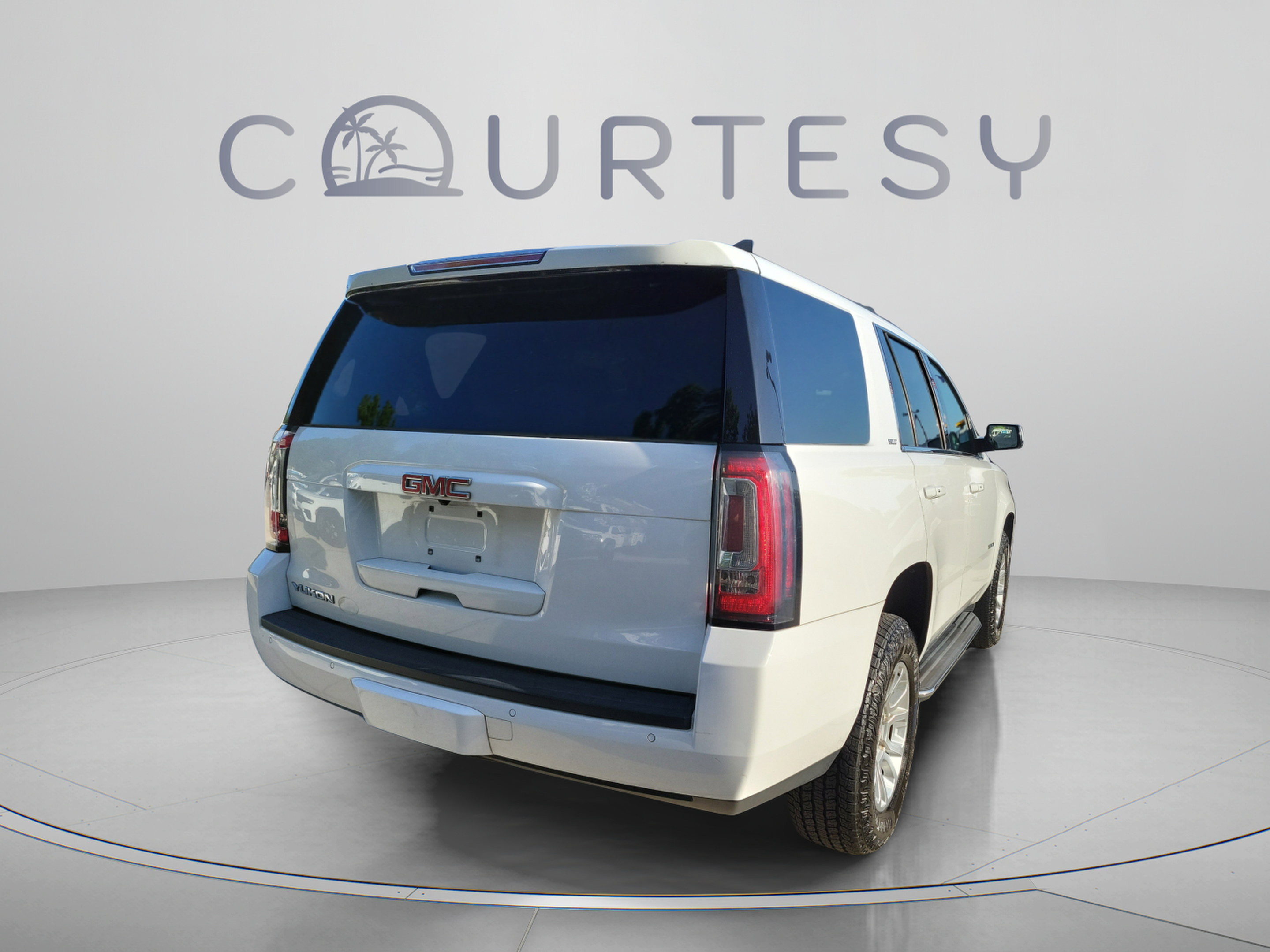Used 2020 GMC Yukon SLT w/ Open Road Package RWD image 5