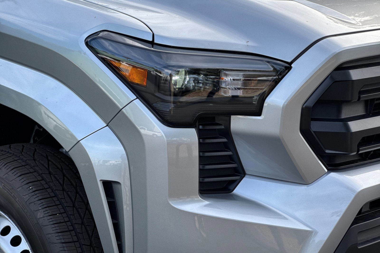 New 2025 Toyota Tacoma SR image 27