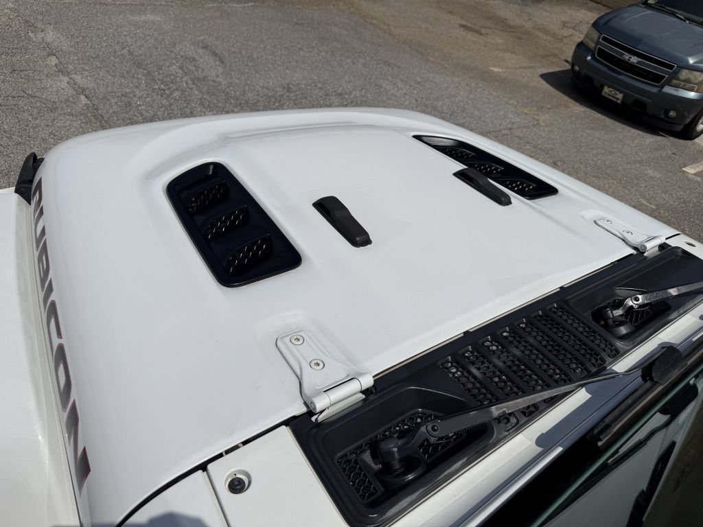 Used 2020 Jeep Gladiator Rubicon AWD/4WD image 18