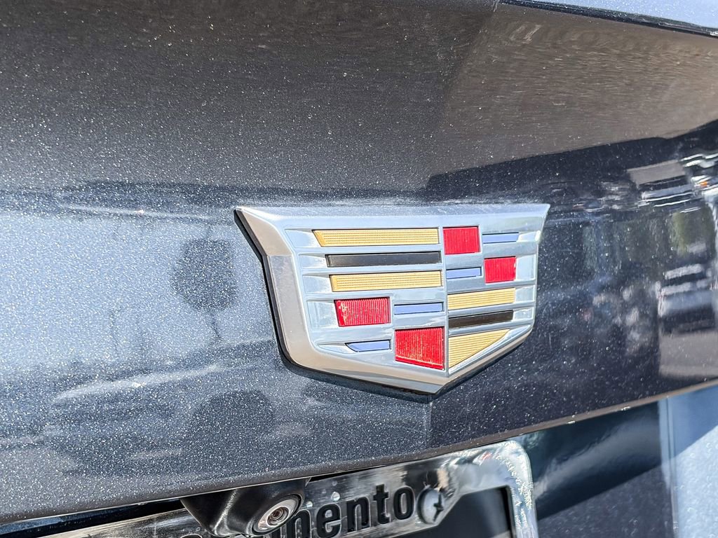 Used 2019 Cadillac XT4 Sport w/ Cold Weather Package image 10