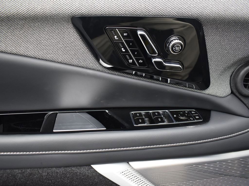 New 2026 Cadillac Optiq Sport 2 w/ LPO, Floor Liner Package image 10