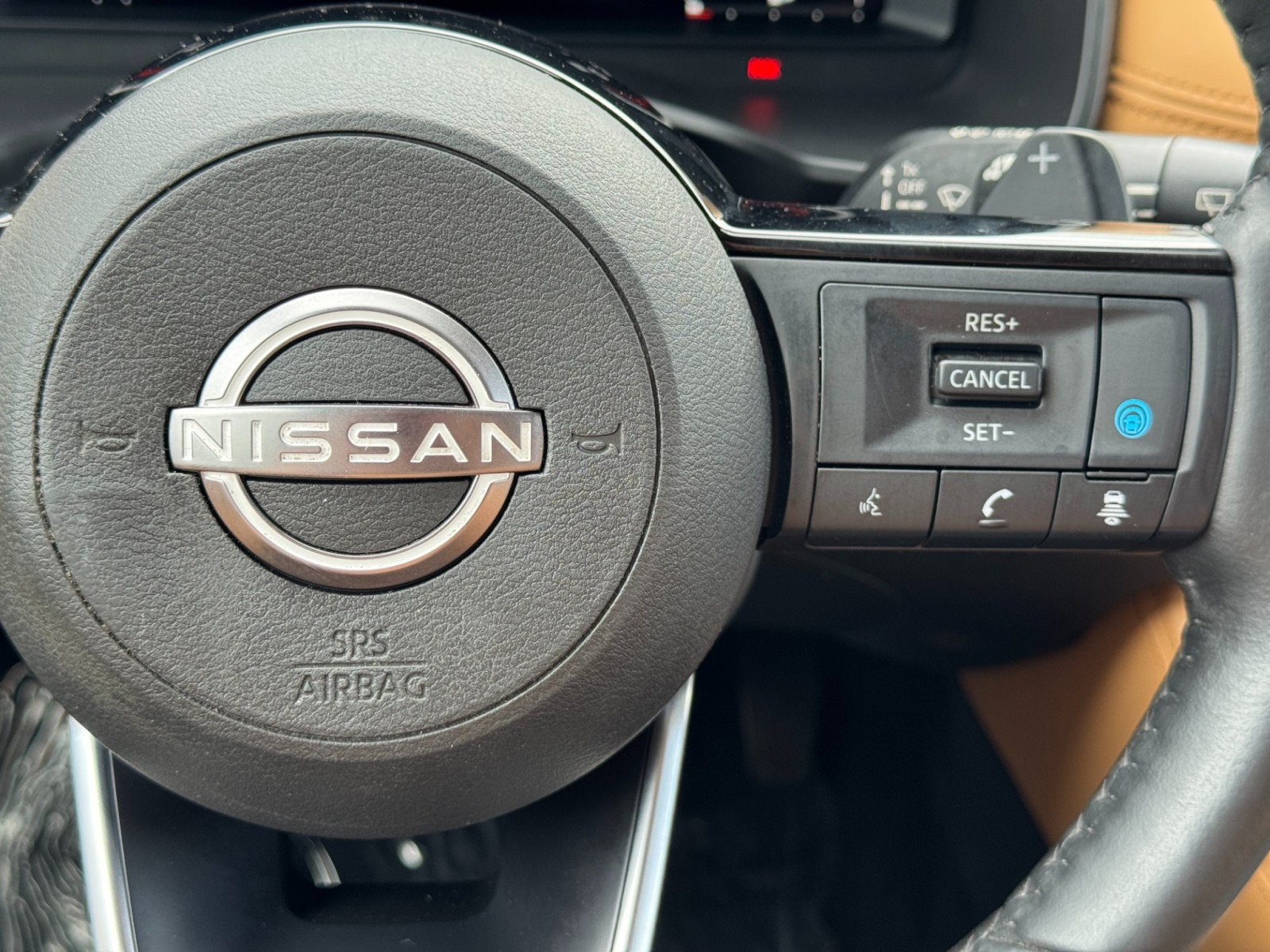 Used 2022 Nissan Rogue Platinum w/ Head-Up Display Package FWD image 22