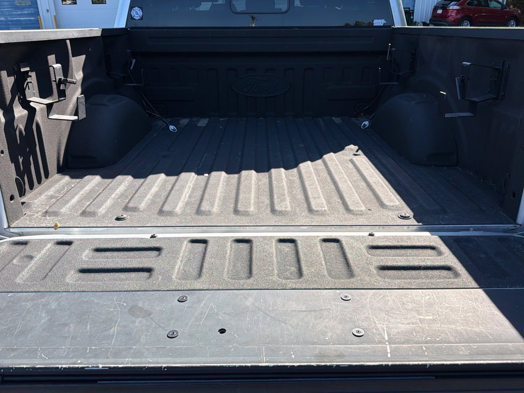 Used 2015 Ford F150 XLT w/ Equipment Group 302A Luxury AWD/4WD image 19
