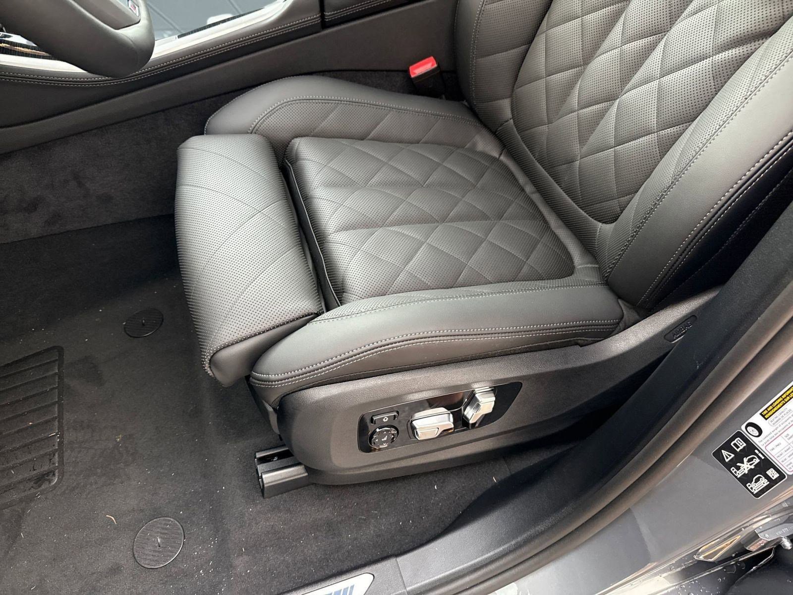 New 2026 BMW X5 xDrive40i w/ M Sport Package image 12