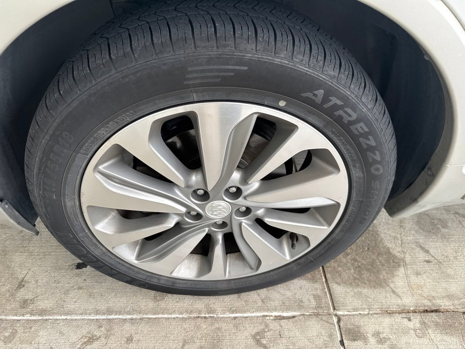 Used 2019 Buick Encore Preferred FWD image 2