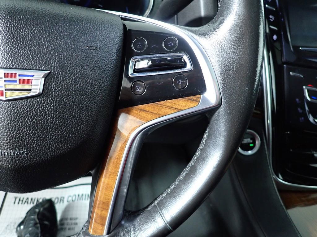 Used 2016 Cadillac Escalade Luxury image 32
