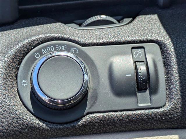 Used 2013 Chevrolet Malibu LT w/ Power Convenience Package FWD image 12