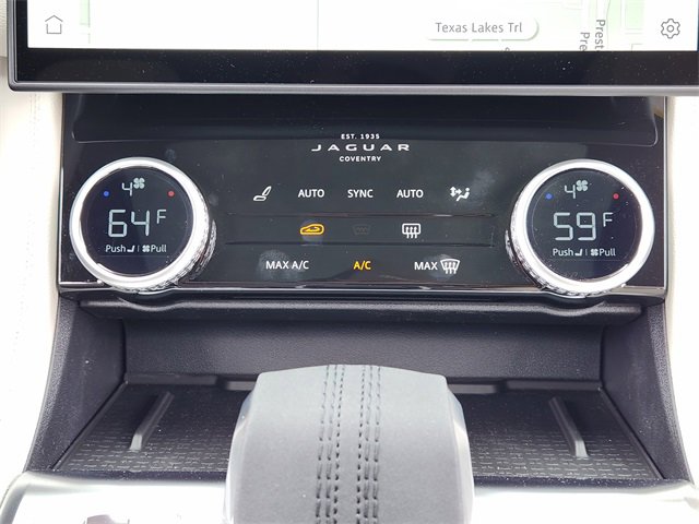 Used 2026 Jaguar F-PACE R-Dynamic S image 15