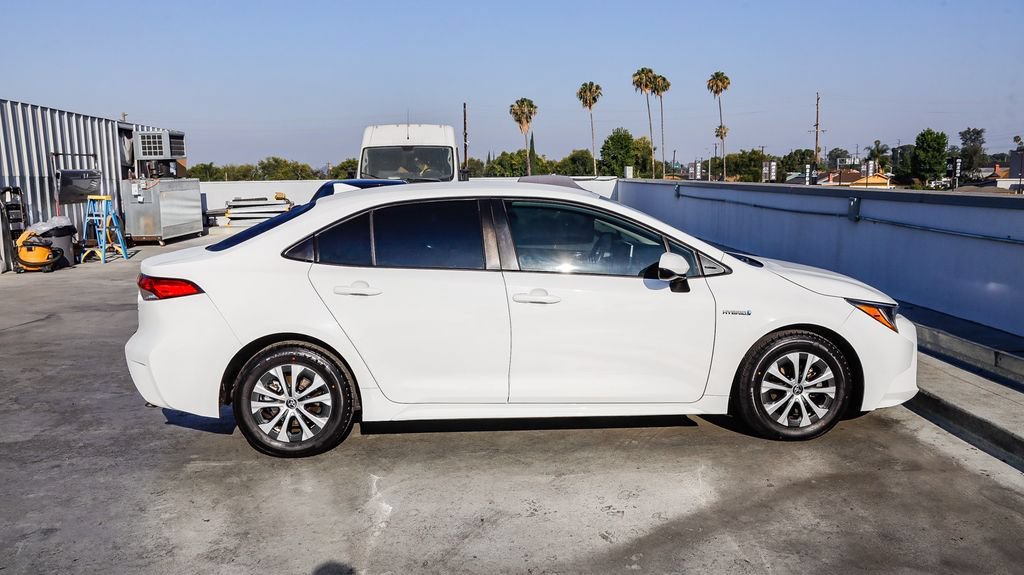 Used 2021 Toyota Corolla LE w/ Carpet Mat Package (TMS) FWD image 13
