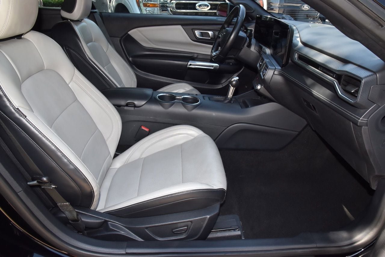 Used 2024 Ford Mustang Premium RWD image 19