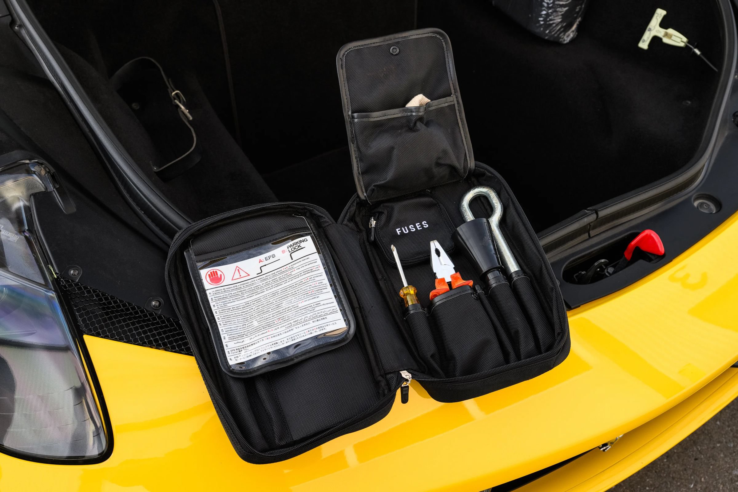 Used 2010 Ferrari 458 Italia Coupe RWD image 40
