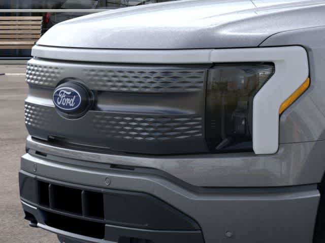 New 2025 Ford F150 Lightning Flash AWD/4WD image 17