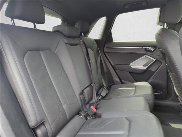 Used 2019 Audi Q3 2.0T Premium Plus w/ Premium Plus Package AWD/4WD image 25