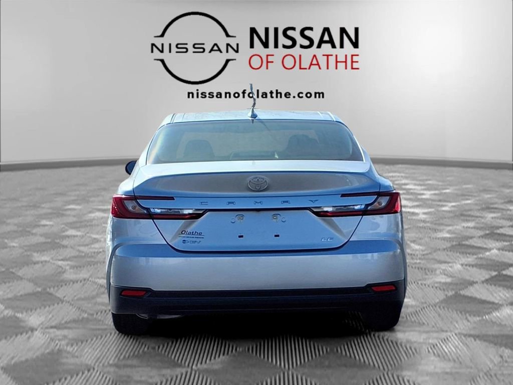 Used 2025 Toyota Camry LE image 26