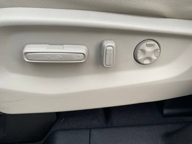 Used 2025 Honda Odyssey EX-L image 17