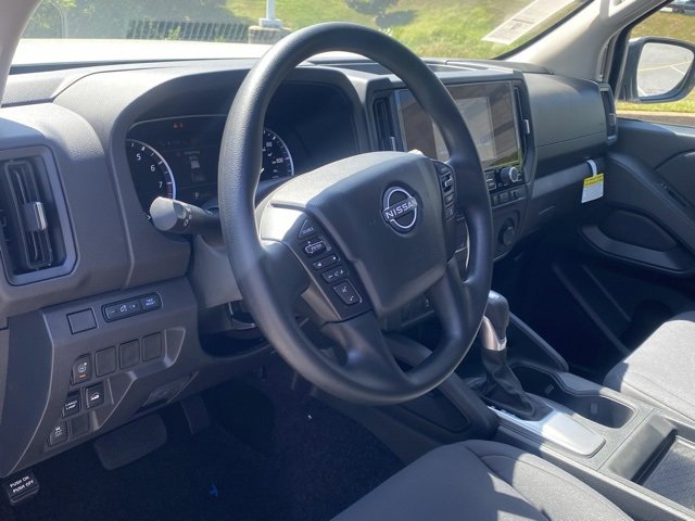 New 2025 Nissan Frontier S image 31