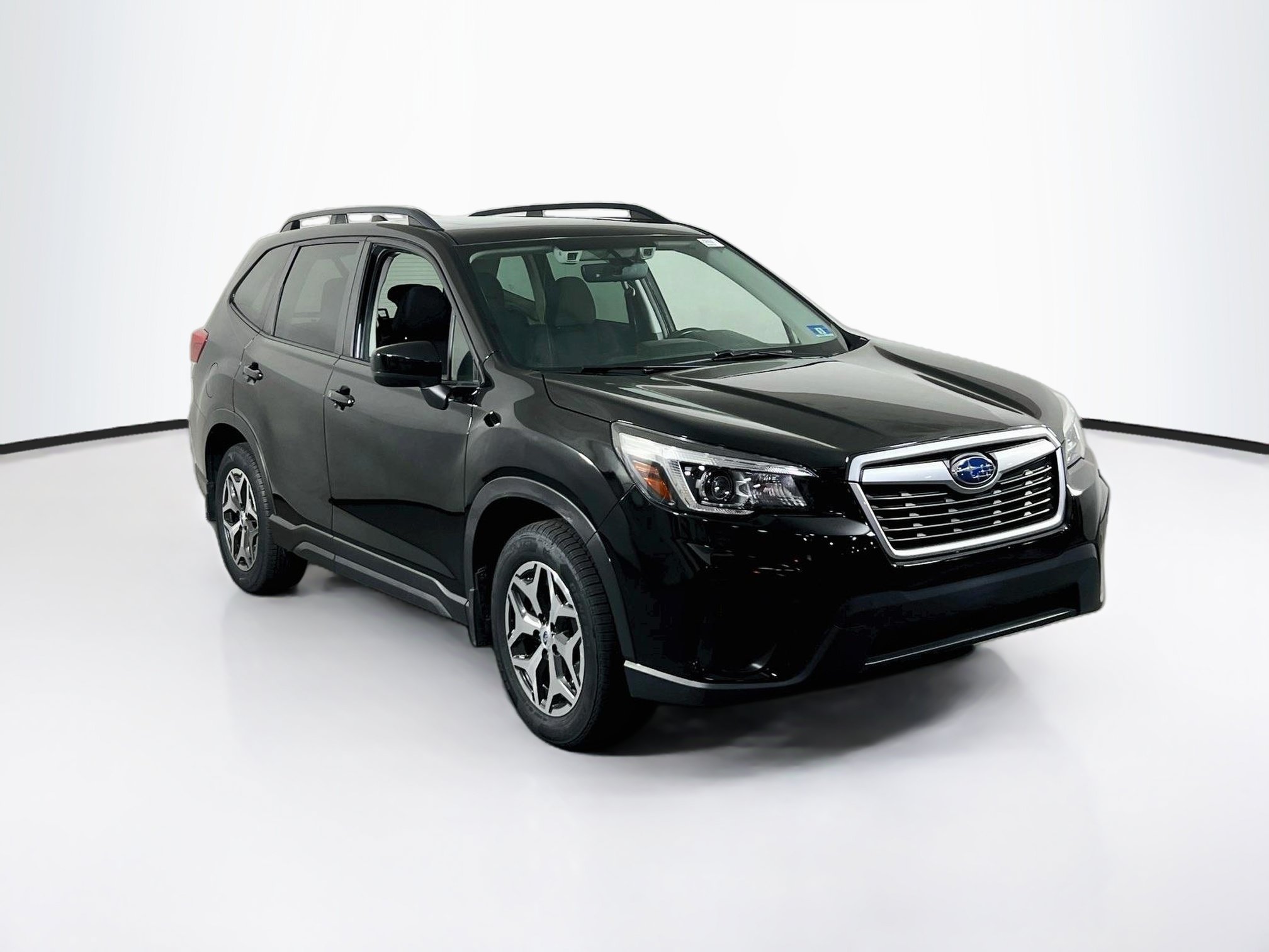 Used 2020 Subaru Forester Premium AWD/4WD image 3